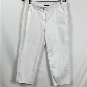 Counterparts white capris pants size 12.